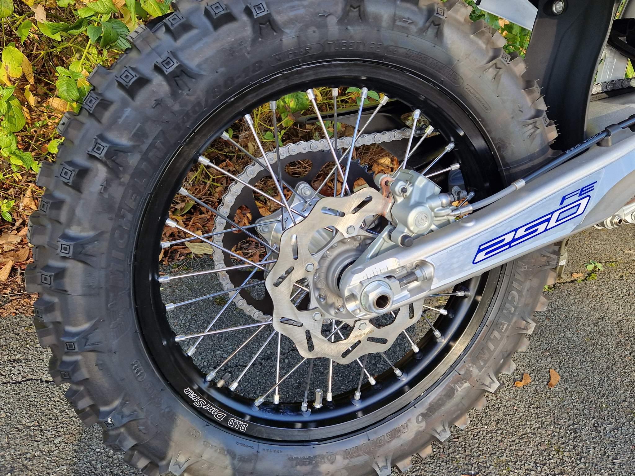 SOLD 2025 Husqvarna 250 X-Ring